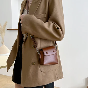 Популярната тази година Нова Корейска Модерна чанта-Месинджър Mini 2023, Женствена чанта през рамо в стила на Френския малцинство в ретро стил