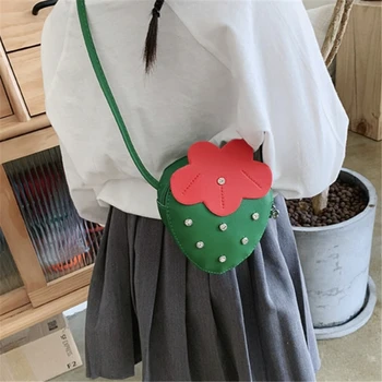 Детска мультяшная чанта през рамо, скъпа модни мини чанта с изображение на ягоди и ананас за момичета в едно цвете, за пътуване с високо качество