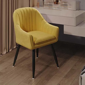Дизайнерски модерни трапезни столове за грим Удобни уникални единични столове Модни жълти мързеливи стоки от първа необходимост за дома