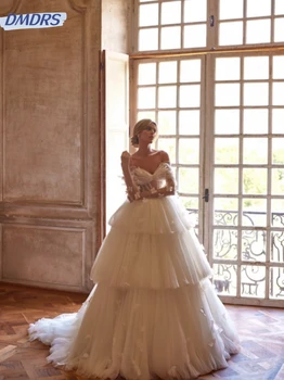Елегантен халат булката с открити рамене, Класически апликации, сватбена рокля, бяла многоярусное бална рокля, Дълга сватбена рокля Robe De Mariée